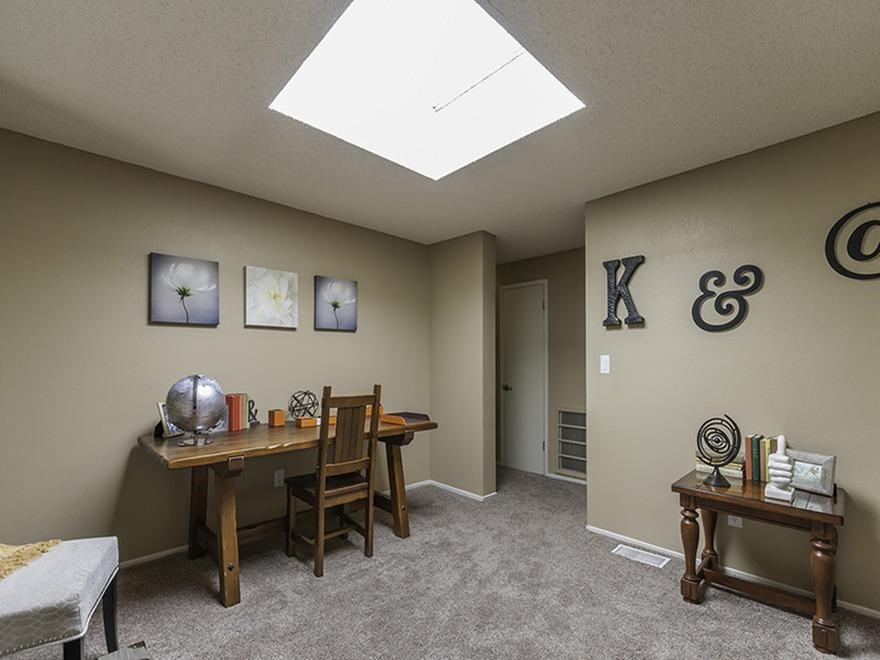 SPRING VILLAS APARTMENTS