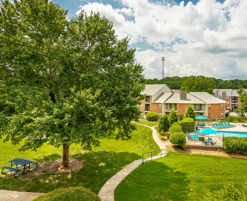 Lush grounds at Preakness Apartments