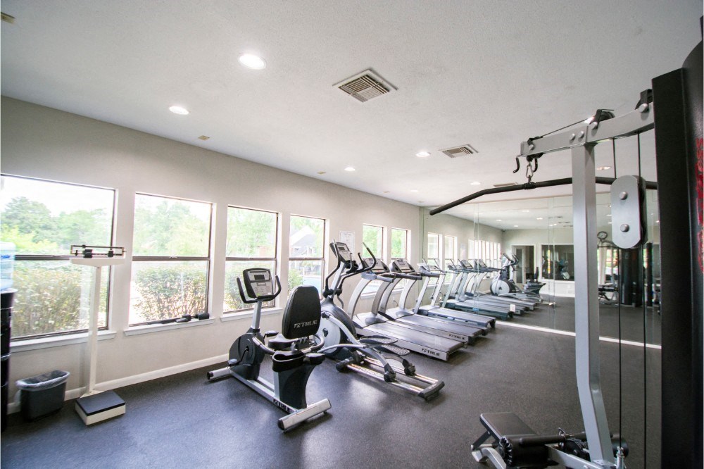 Fitness center at Creekstone Apartment homes in Nashville, TN