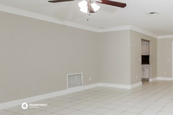 8901 SW 8th St 3 Beds House for Rent - Photo Gallery 6