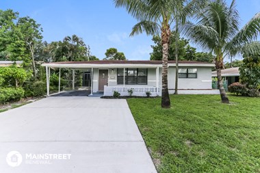 2649 Pine Tree Dr 3 Beds Apartment for Rent