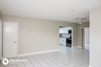 3227 NW 179th St 3 Beds House for Rent - Photo Gallery 6