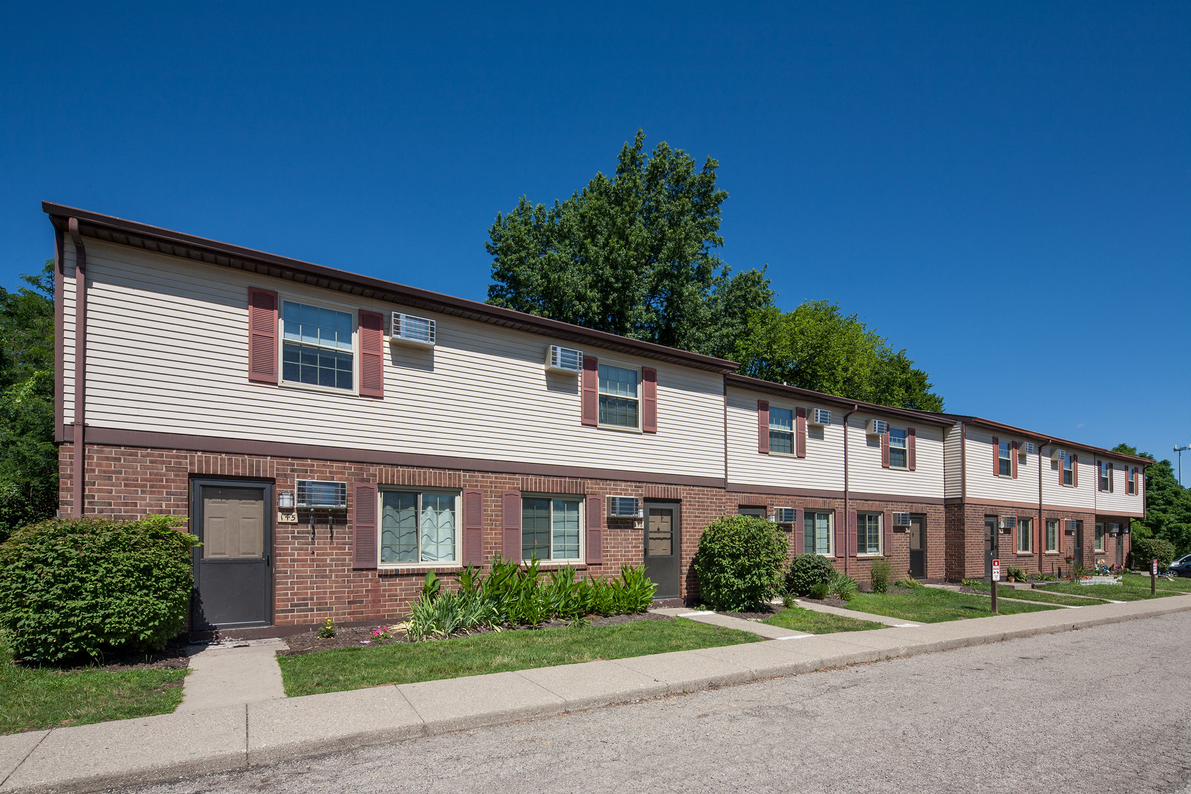 Greentree Village Apartments in Cincinnati, OH