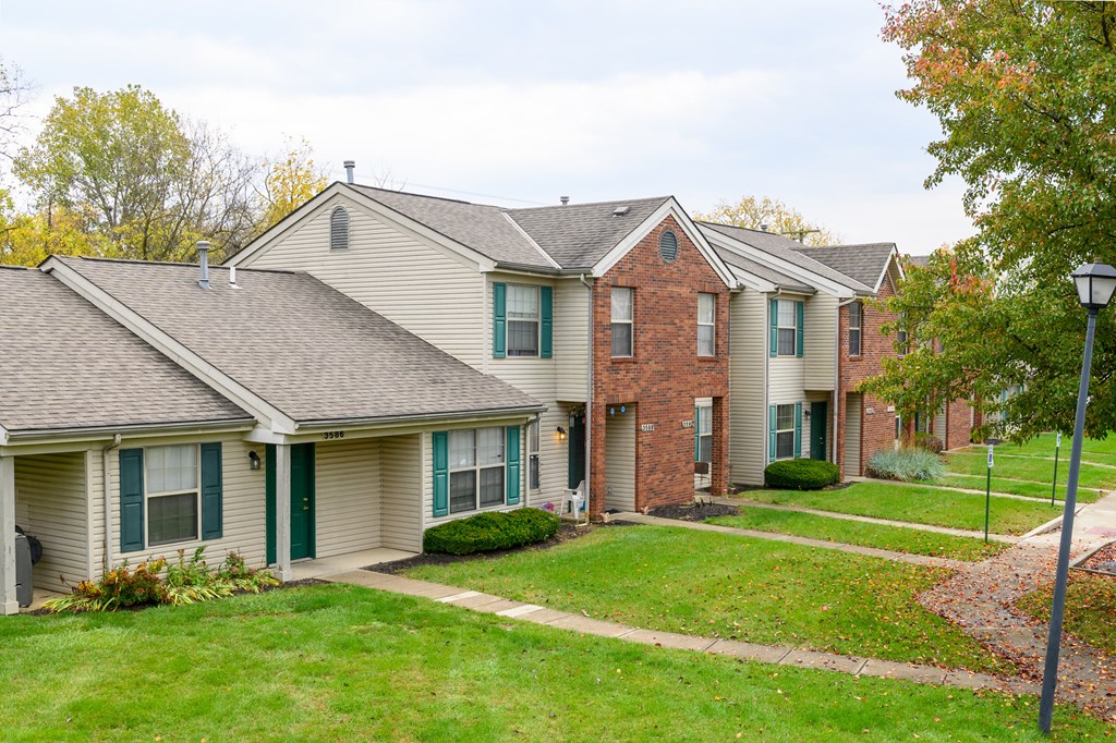 Raspberry Glen Apartments, 2350 Courtright Road, Columbus, OH RentCafe