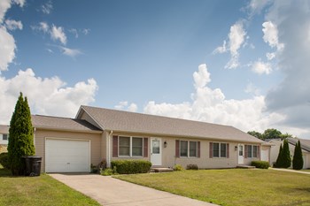 382 Woodridge Dr. 2-3 Beds Apartment, Affordable for Rent - Photo Gallery 4