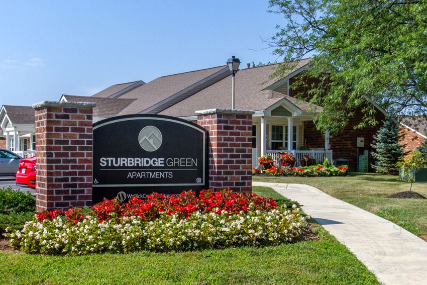 3750 Sturbridge Ct 1 Bed Apartment, Affordable for Rent - Photo Gallery