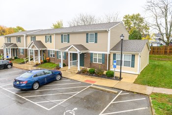 1517 Cottage St 2-4 Beds Apartment, Affordable for Rent - Photo Gallery 4