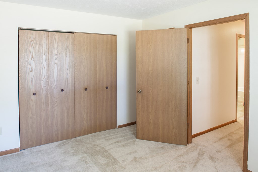 Falcon Woods Apartments, 12049 Falcon Ln, Holland, MI RentCafe