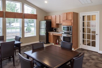 Applewood Village Apartments 623 Glenbrook Dr Newark Oh Rentcafe