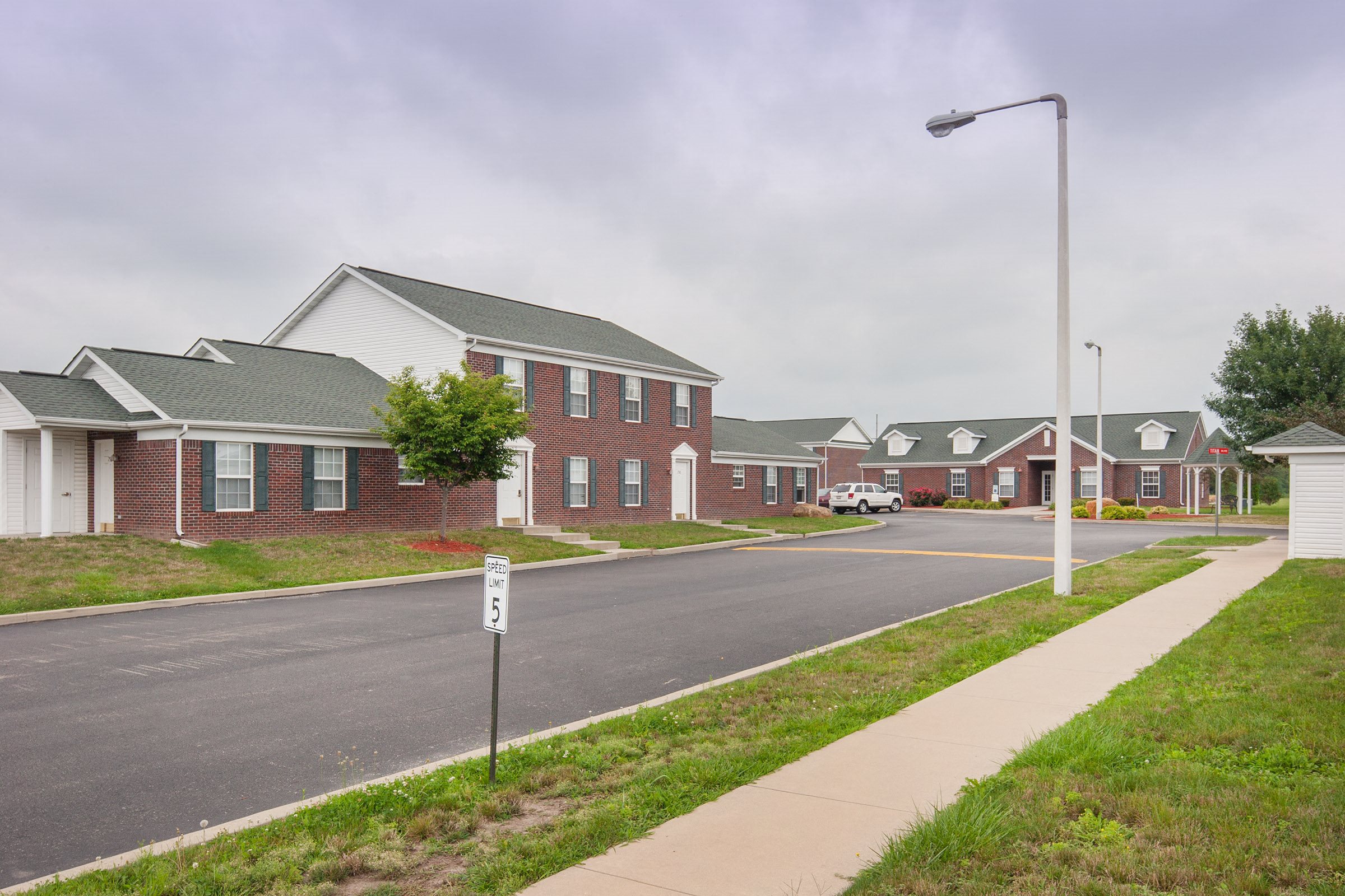 Photos and Video of Chatham Crossing in Chatham, IL