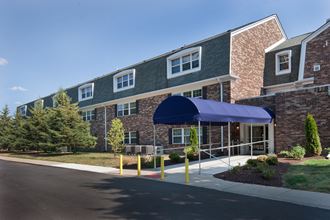 315 East Stark St 1-2 Beds Apartment, Affordable for Rent - Photo Gallery