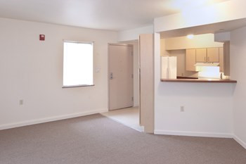 2399 Harrison Ave 1-2 Beds Apartment, Affordable for Rent - Photo Gallery 4