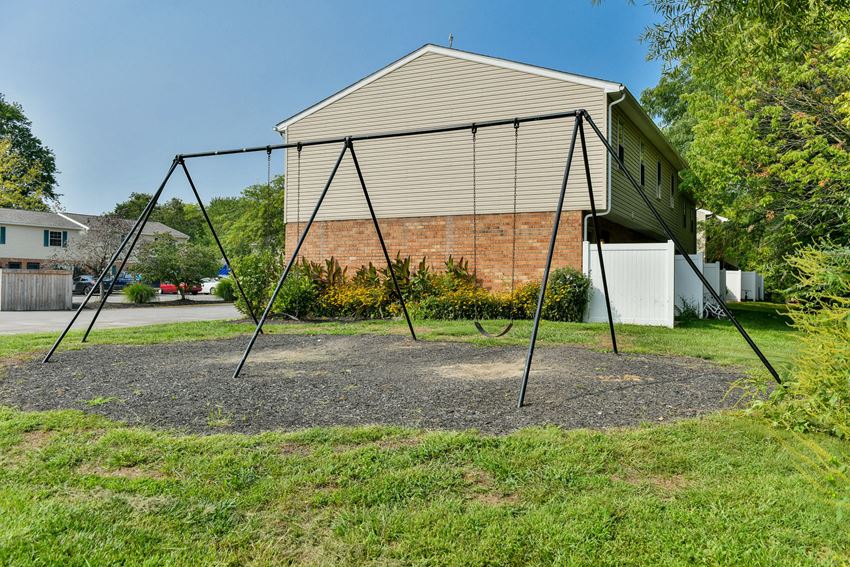 Batavia Village Apartments, 4362 Armstrong Blvd, Batavia, OH RentCafe