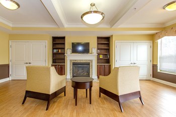 4253 E. Broad St 1 Bed Apartment, Affordable for Rent - Photo Gallery 6