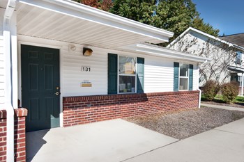 131 West County Road 500 N 2-3 Beds Apartment, Affordable for Rent - Photo Gallery 5