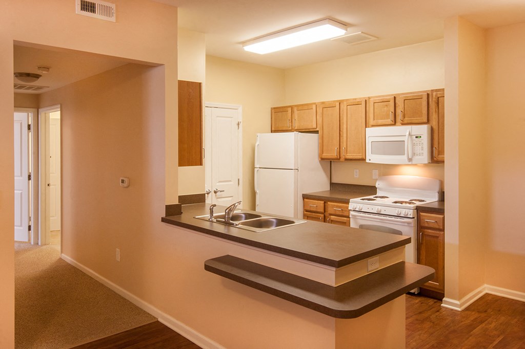 Eastway Village Apartments, 4237 E. Broad St, Whitehall, OH - RentCafe