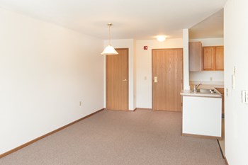 1232 Wenz Road 1-2 Beds Apartment, Affordable for Rent - Photo Gallery 4