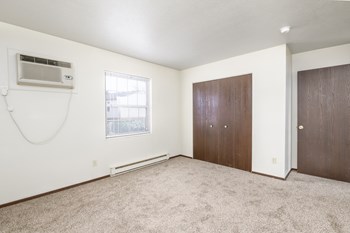 2940 Loffer Court 1-4 Beds Apartment, Affordable for Rent - Photo Gallery 13