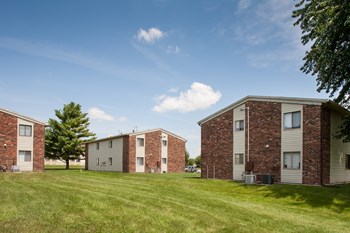 2015 Franklin Ct. 1-2 Beds Apartment, Affordable for Rent - Photo Gallery 3