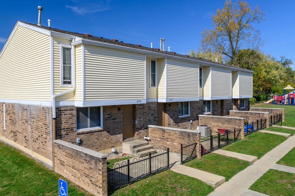 Ohio Townhouses Apartments, 2775 Brentnell Ave, Columbus, OH RentCafe