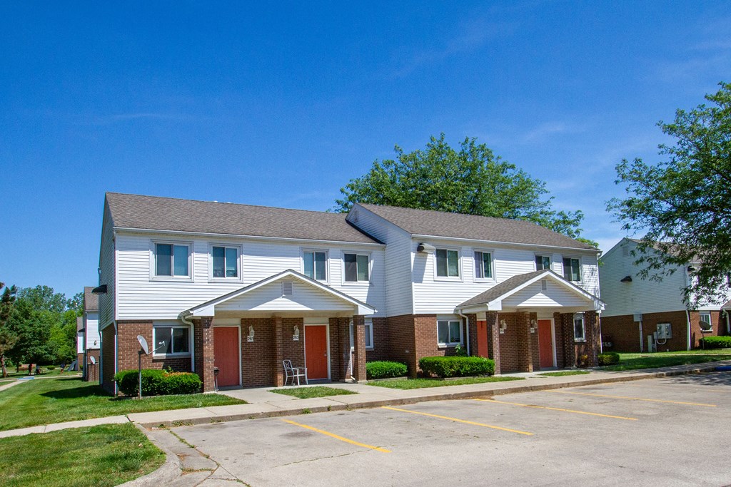 Indian Meadows Apartments, 4050 Southpoint Boulevard, Columbus, OH