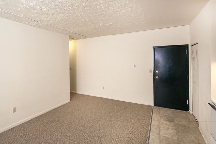 2026 Eleanor Place Suite 40 Studio-4 Beds Apartment, Affordable for Rent - Photo Gallery
