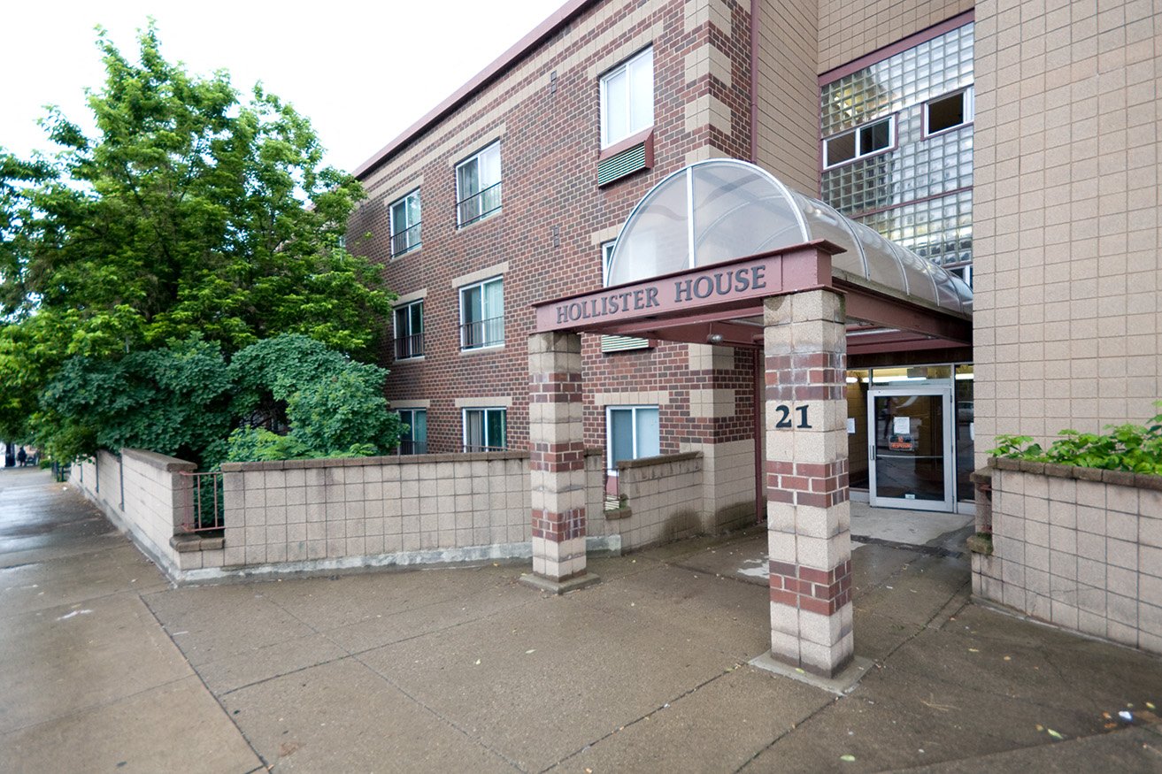 Hollister House Apartments 21 West Mcmillian St Cincinnati Oh Rentcafe