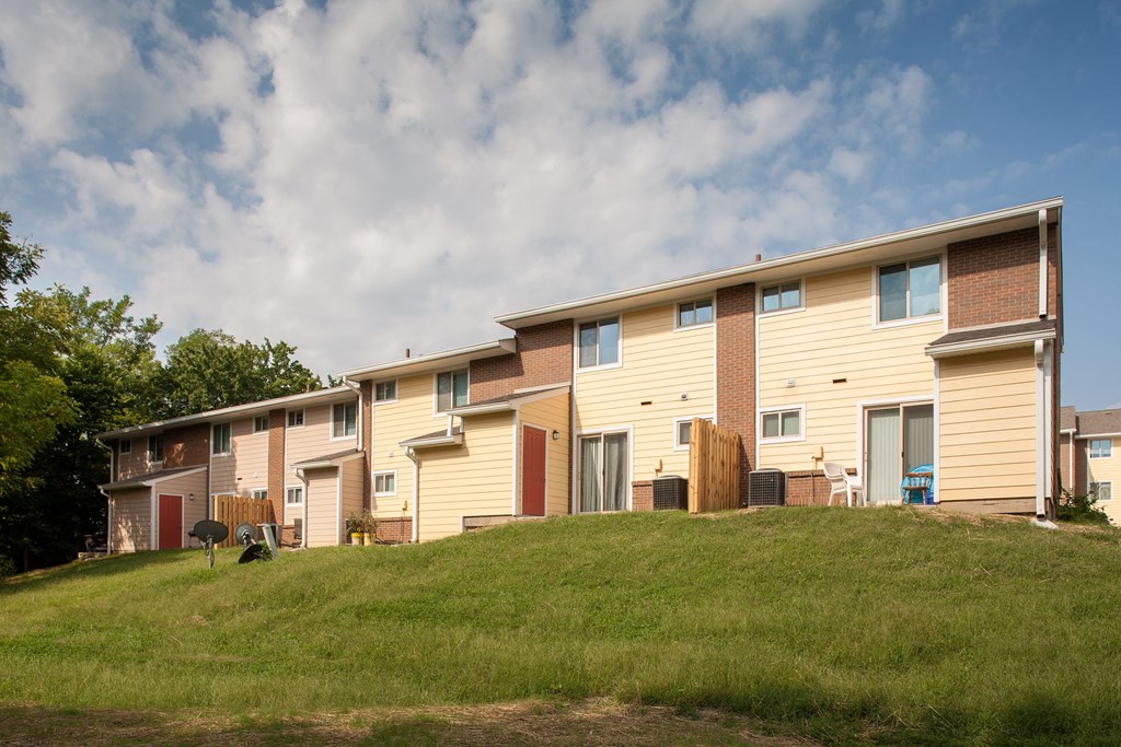 Locust Ridge Apartments, 275 McCoy Rd, Dry Ridge, KY RentCafe