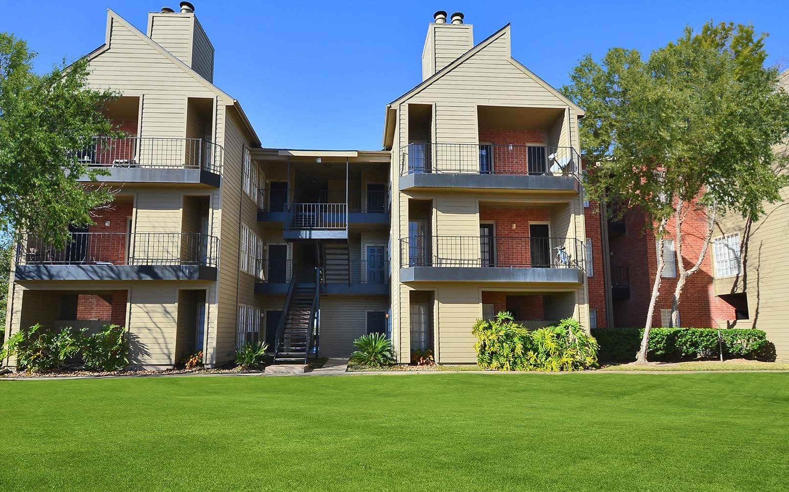 Cape Colony Apartments, 15035 Westpark Dr., Houston, TX - RENTCafé