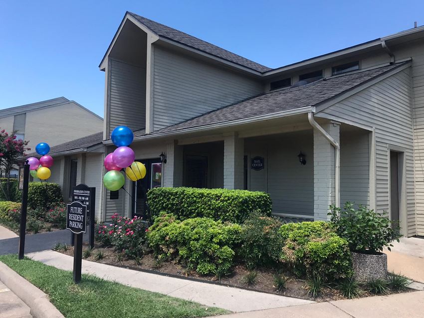15550 Kingfield Rd. 1-2 Beds Apartment for Rent - Photo Gallery
