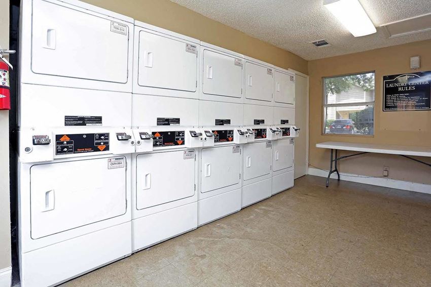 Dove Creek Villas Apartments, 500 N. Dove Rd., Grapevine, TX RentCafe