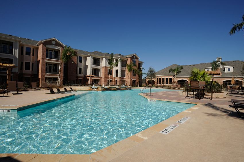 Lakes At Cypresswood Apartments, 9889 Cypresswood Dr., Houston, TX