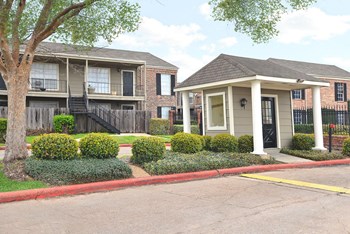 16 Charleston Park Dr. 1-3 Beds Apartment for Rent - Photo Gallery 5