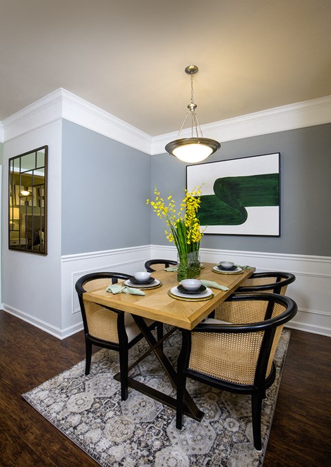 Indianapolis Apartments Castle Creek dining room Indianapolis Apartments Castle Creek dining room