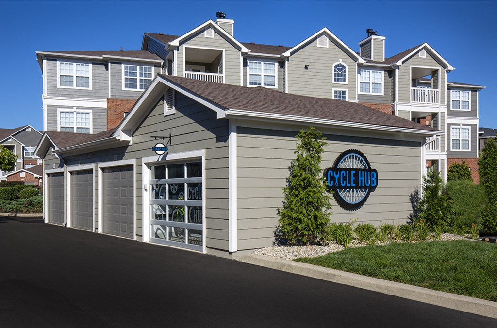 Lake Clearwater Apartments