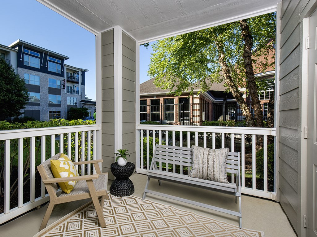 Lake Clearwater Apartments