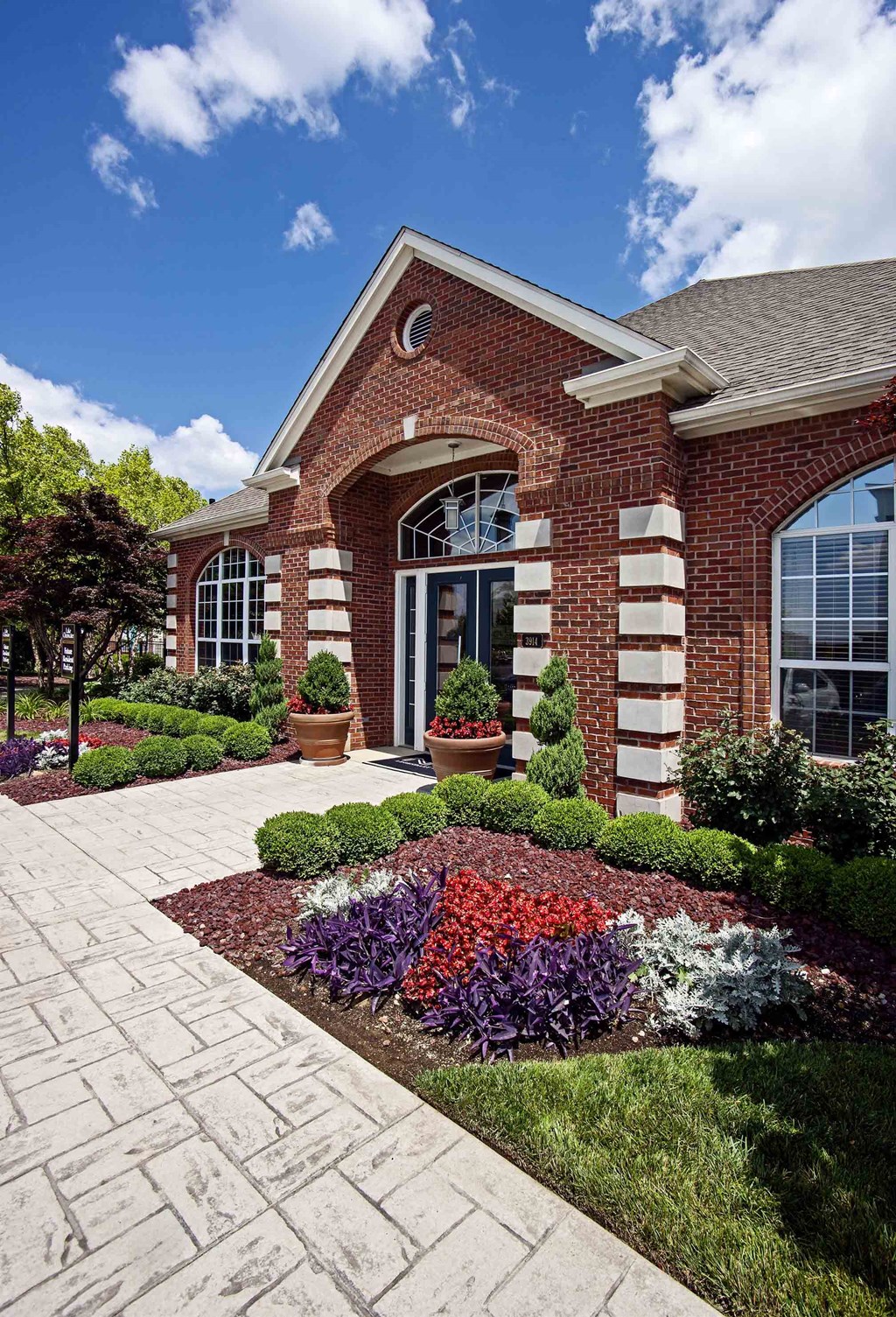 Lake Clearwater Apartments