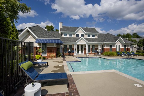 Indianapolis The Lakes Apartments resort-style pool with expansive sundeck
