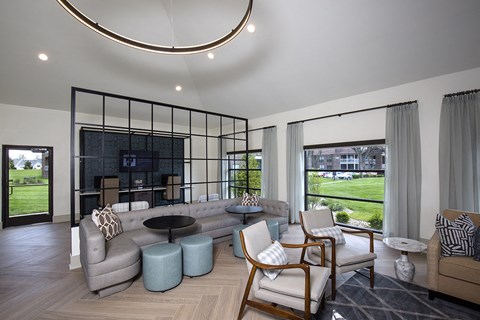 Willow Lake Apartments