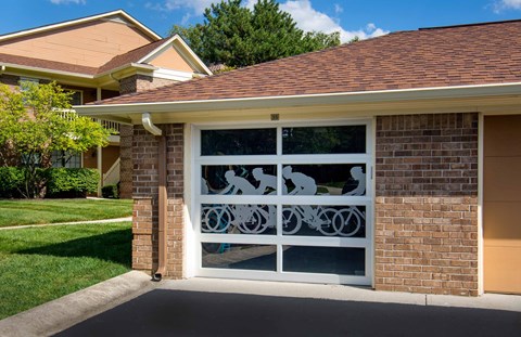 Willow Lake Apartments