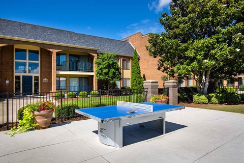 Hurstbourne Grand Apartments ping pong table