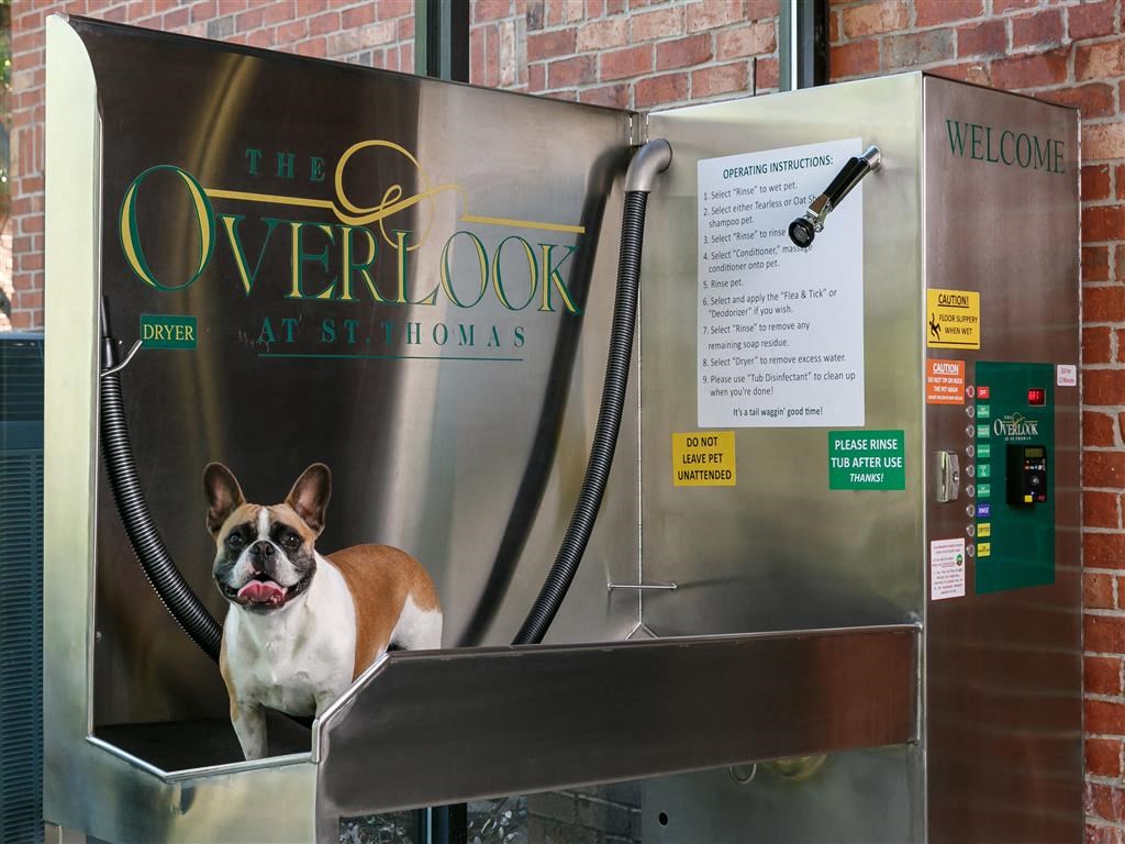 The Overlook at St. Thomas Apartments Louisville pet-washing station