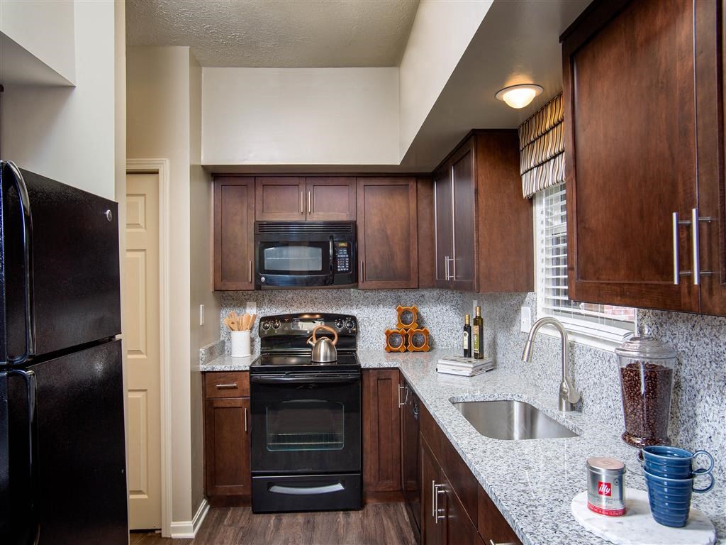 The Overlook at St. Thomas Apartments Louisville spacious kitchen with counterspace