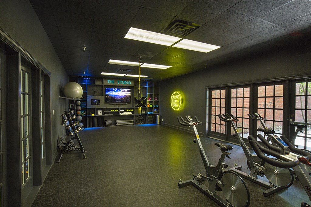 The Overlook at St. Thomas Apartments Louisville fitness studio