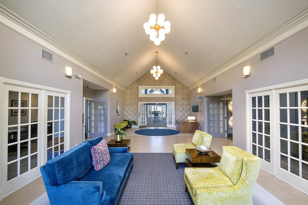 The Overlook at St. Thomas Apartments Louisville leasing center entrance