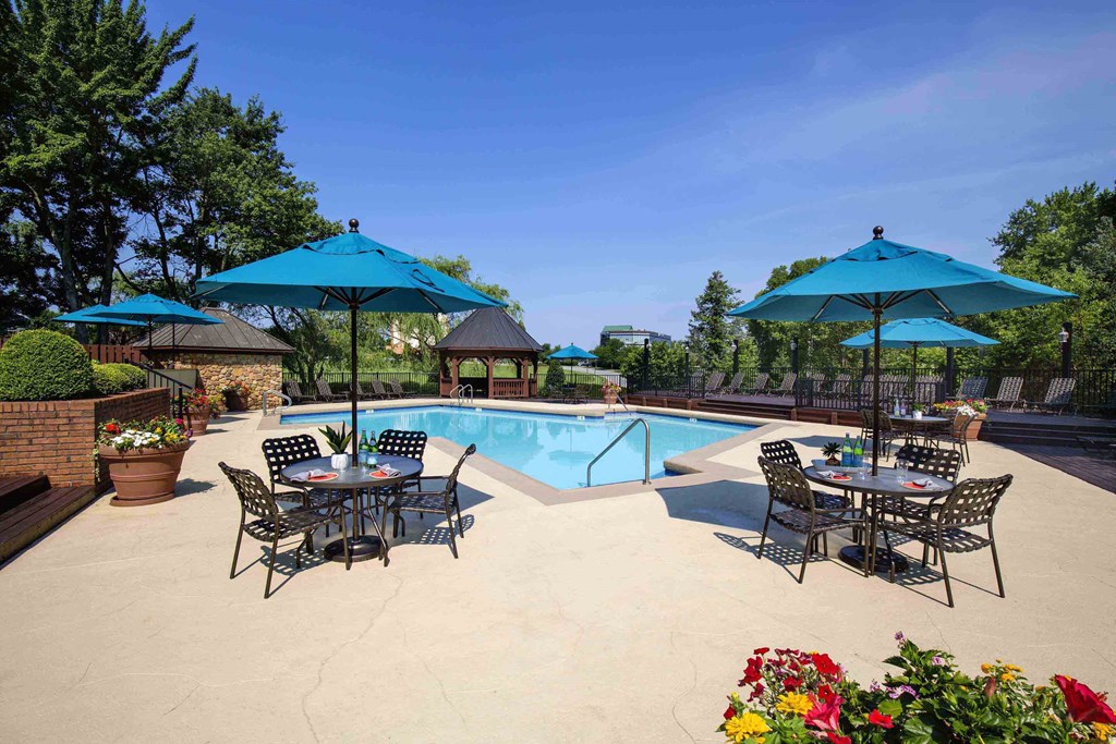 The Willows Apartments Louisville resort-style pool and expansive sundeck