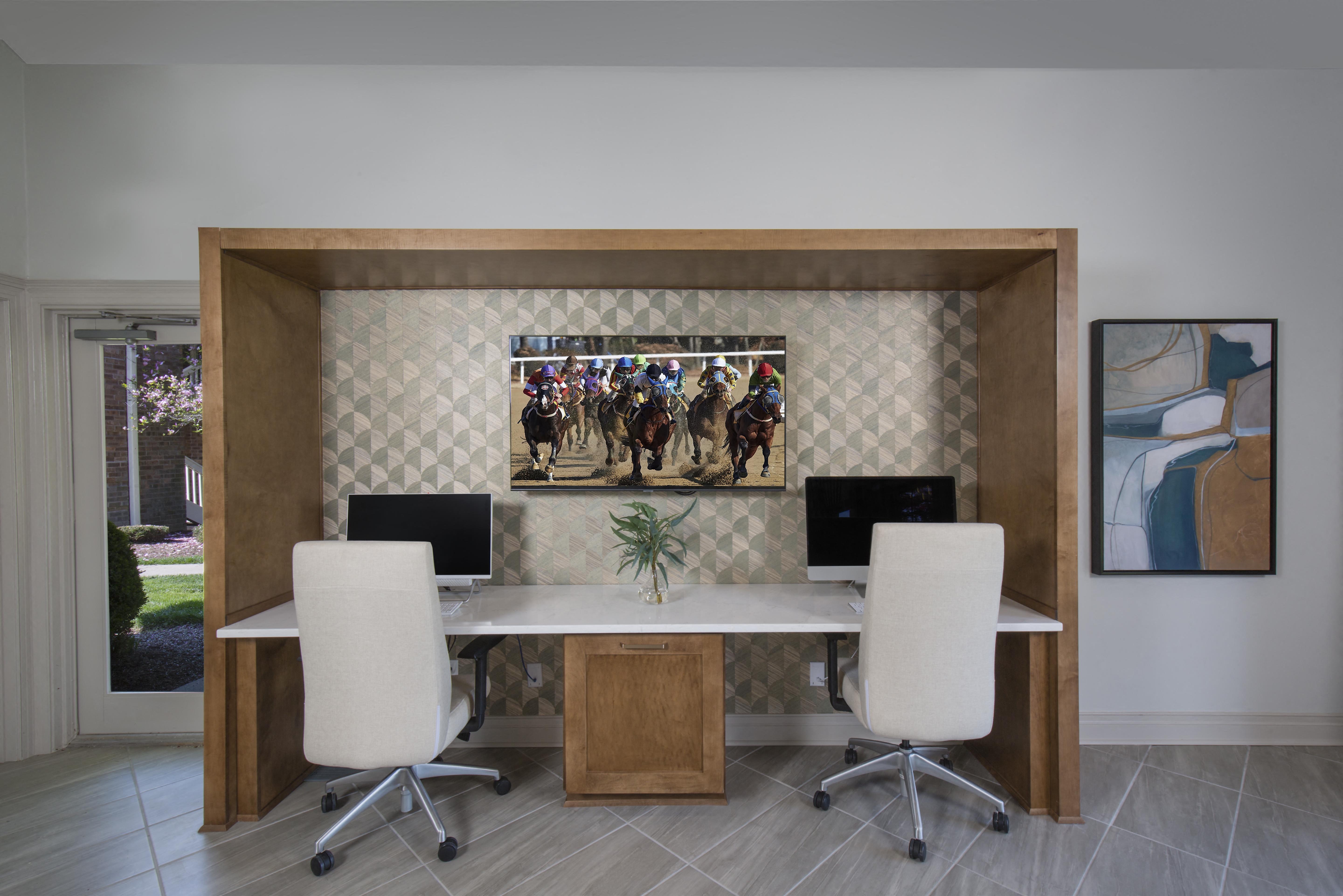 Lexington Park Place Apartments business center