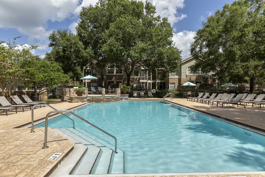 Longwood Golf Brook Apartments Resort-Style Pool and Sundeck