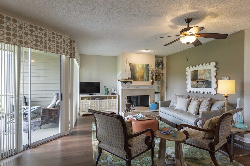 Longwood Golf Brook Apartments Bright Living Room with Oversized Windows