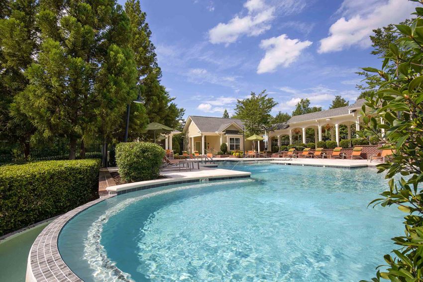 Creek's Edge Apartments Richmond Virginia resort-style pool with in-pool lounge area Creek's Edge Apartments Richmond Virginia resort-style pool with in-pool lounge area - Photo Gallery